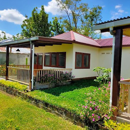 Ilasan Cottage. Tomohon Zewnętrze zdjęcie